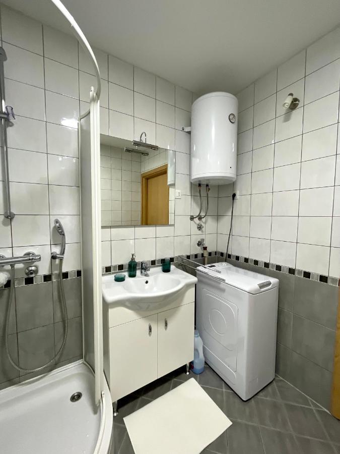 Apartment Dalmatino Baska Voda Exterior photo